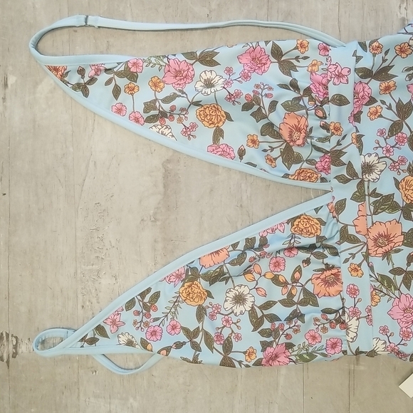 MAAJI Smooth Skies Safary Reversible Convertible Strap One-Piece Swimsuit S NWT - Picture 8 of 16